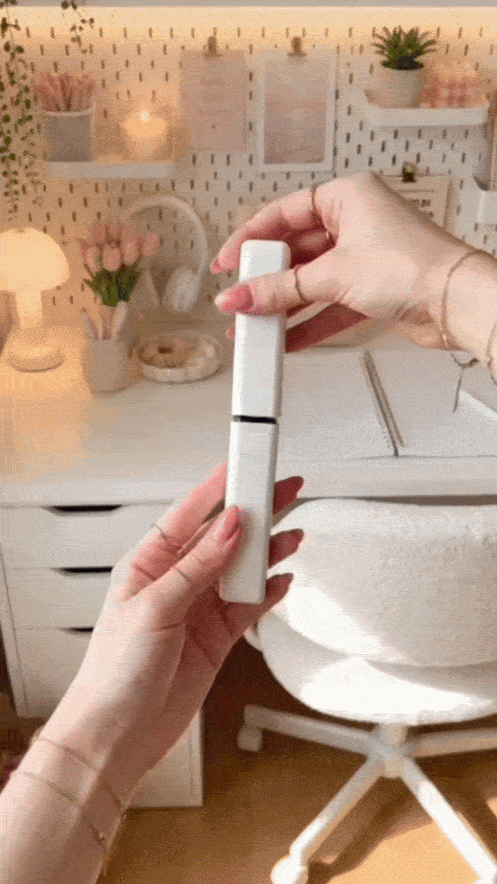 Portable hair comb result demonstration